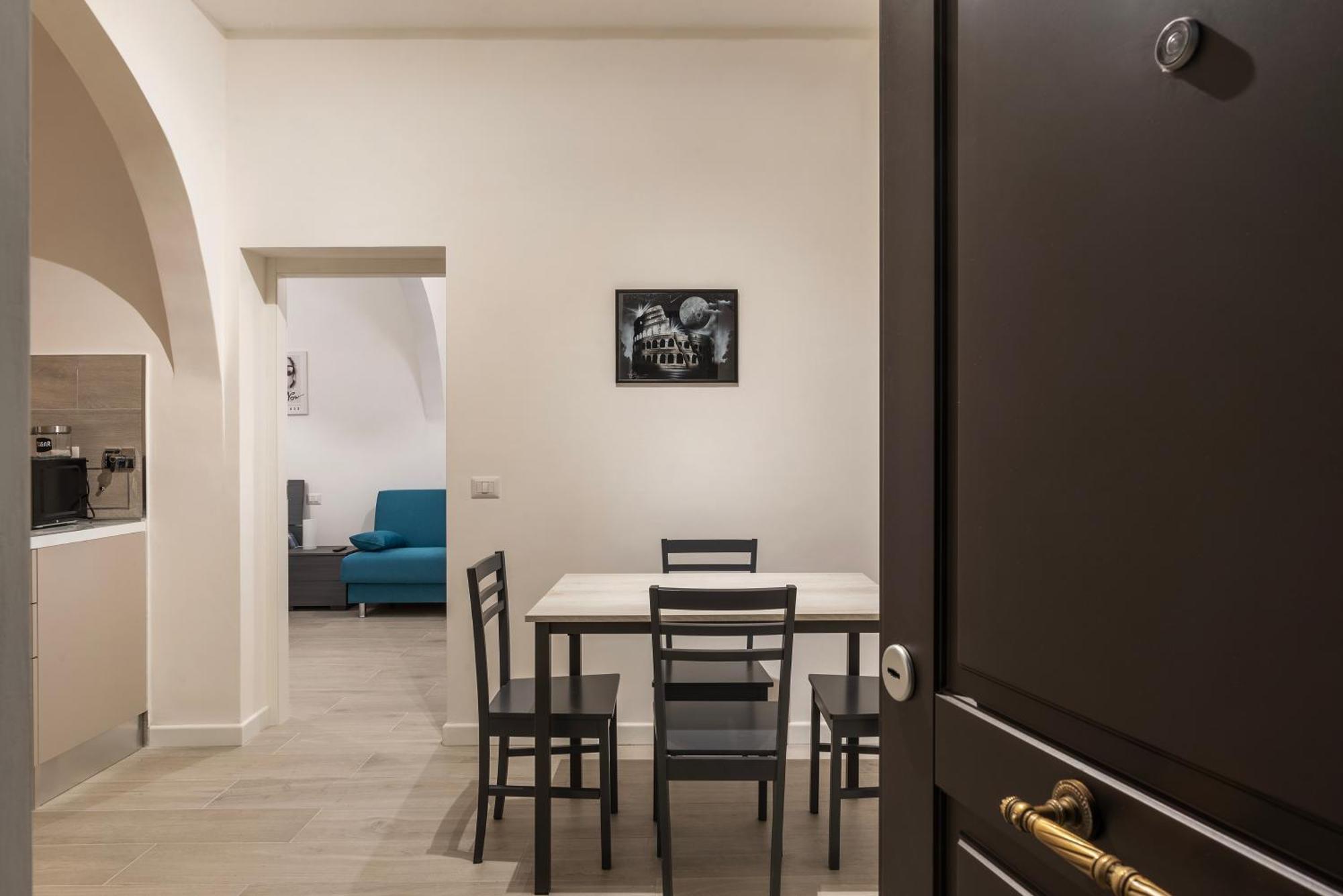 Terme Di Traiano Apartment - 10 Min Dal Colosseo Rom Exterior foto