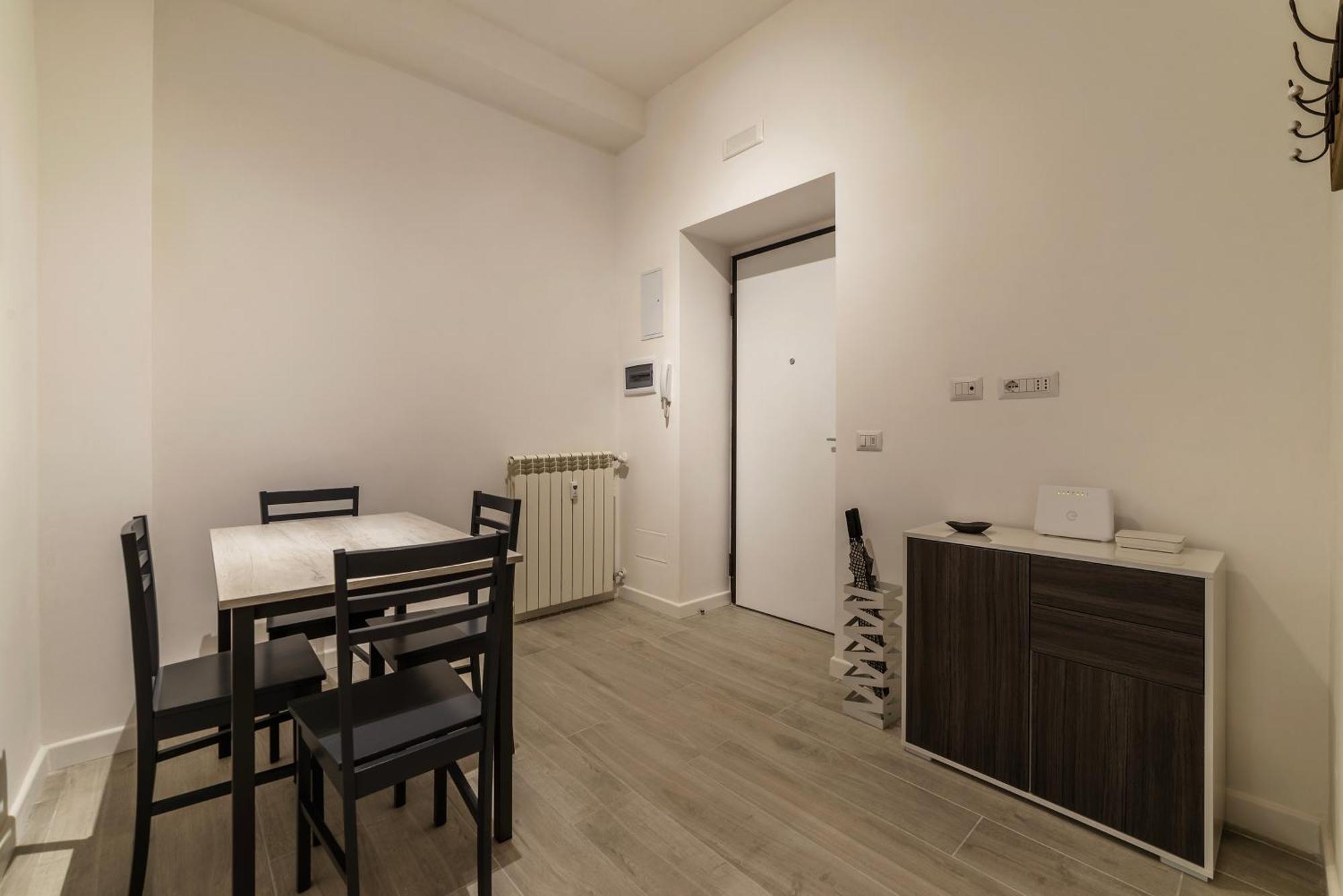 Terme Di Traiano Apartment - 10 Min Dal Colosseo Rom Exterior foto